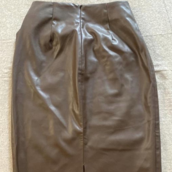 Zara Faux leather Brown pencil skirt - Picture 2 of 3